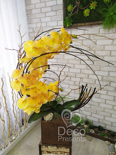 Купить композицию из искусственных цветов Орхидеи, Фаленопсиса, Цимбидиума
