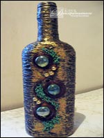 Бутылка со стеклянными камешками